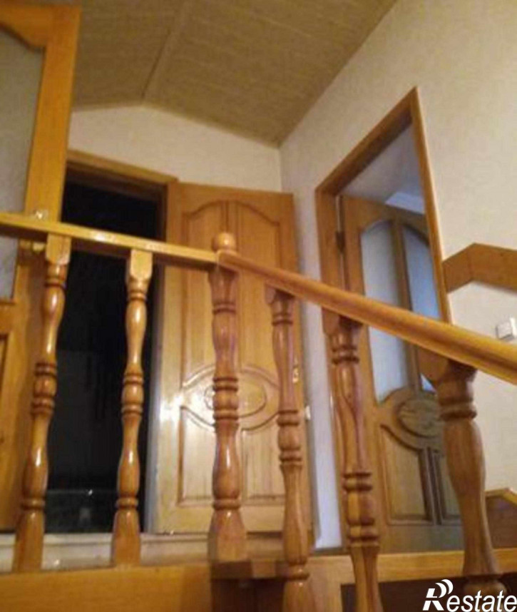4-комн квартира улица Шаумяна, 102
