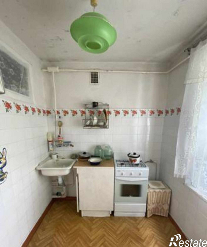 2-комн квартира Абаканская улица, 20