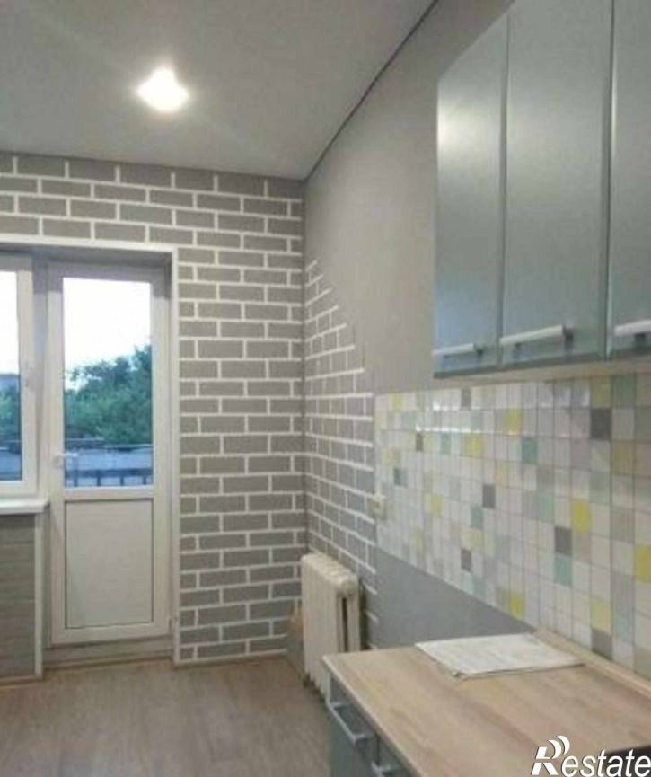 2-комн квартира улица 14-я Линия, 78