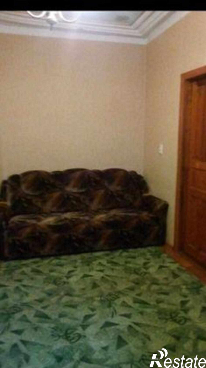 2-комн квартира улица Шаумяна, 46