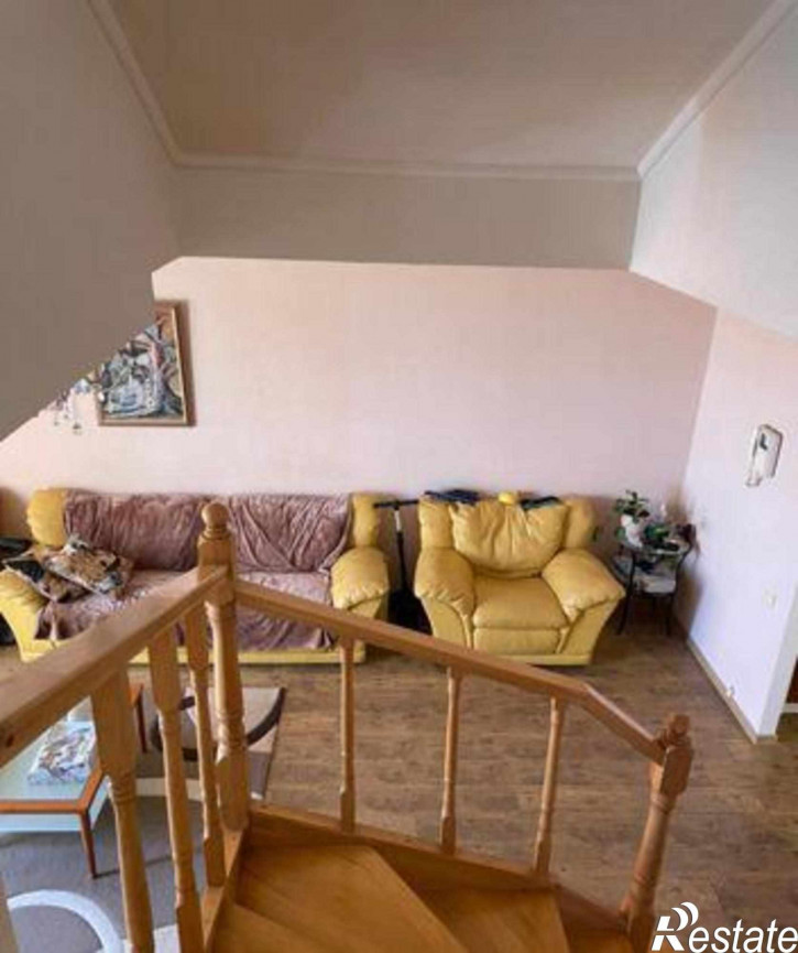 3-комн квартира улица Обороны, 43