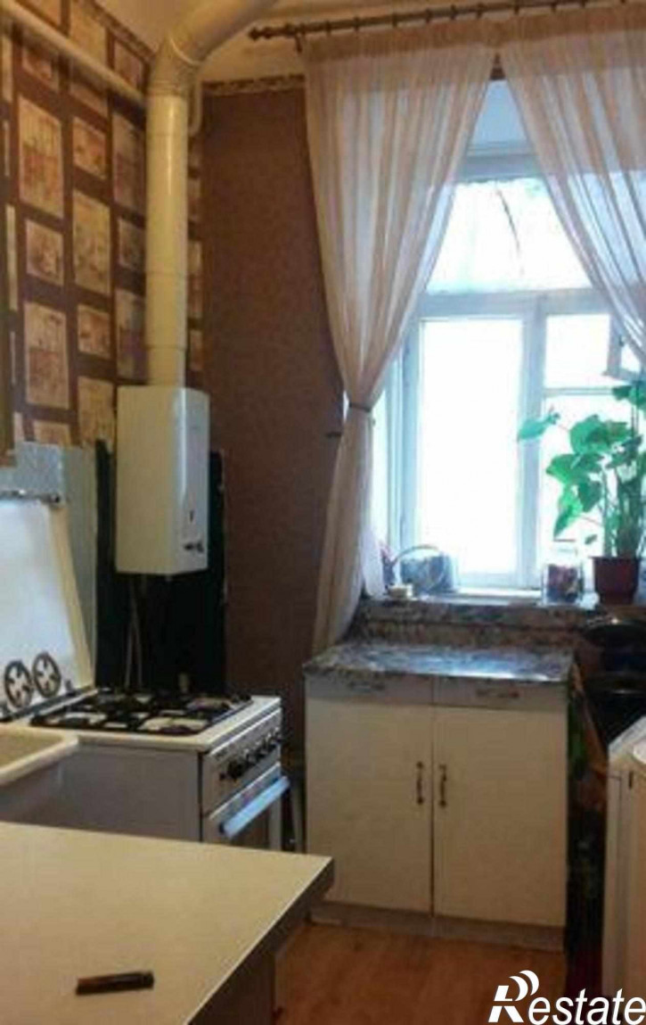 2-комн квартира Ереванская улица, 7/1