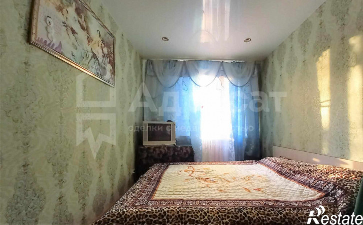 4-комн квартира ул. маршала Рыбалко,  д.8