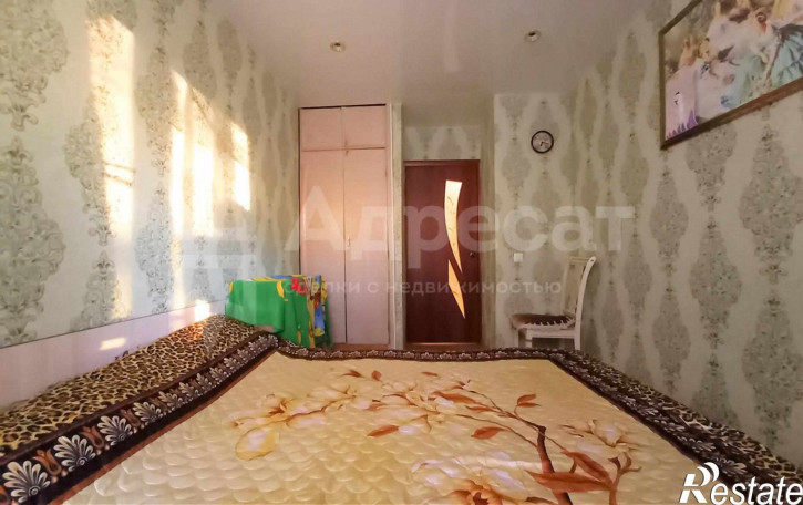 4-комн квартира ул. маршала Рыбалко,  д.8