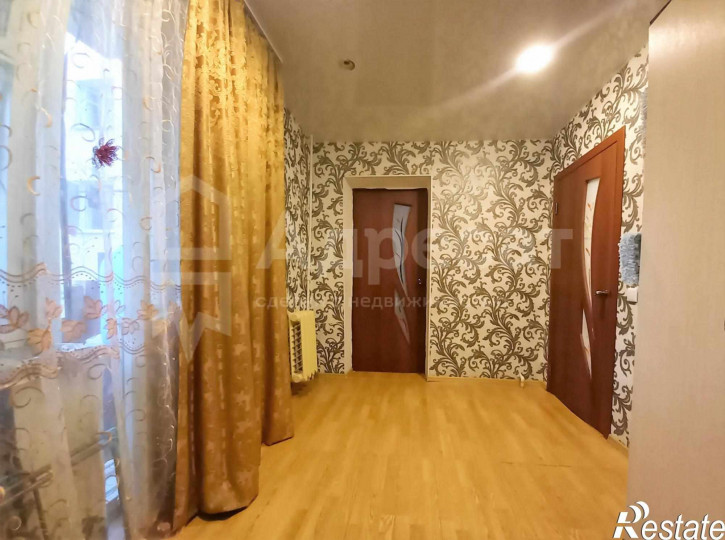 4-комн квартира ул. маршала Рыбалко,  д.8
