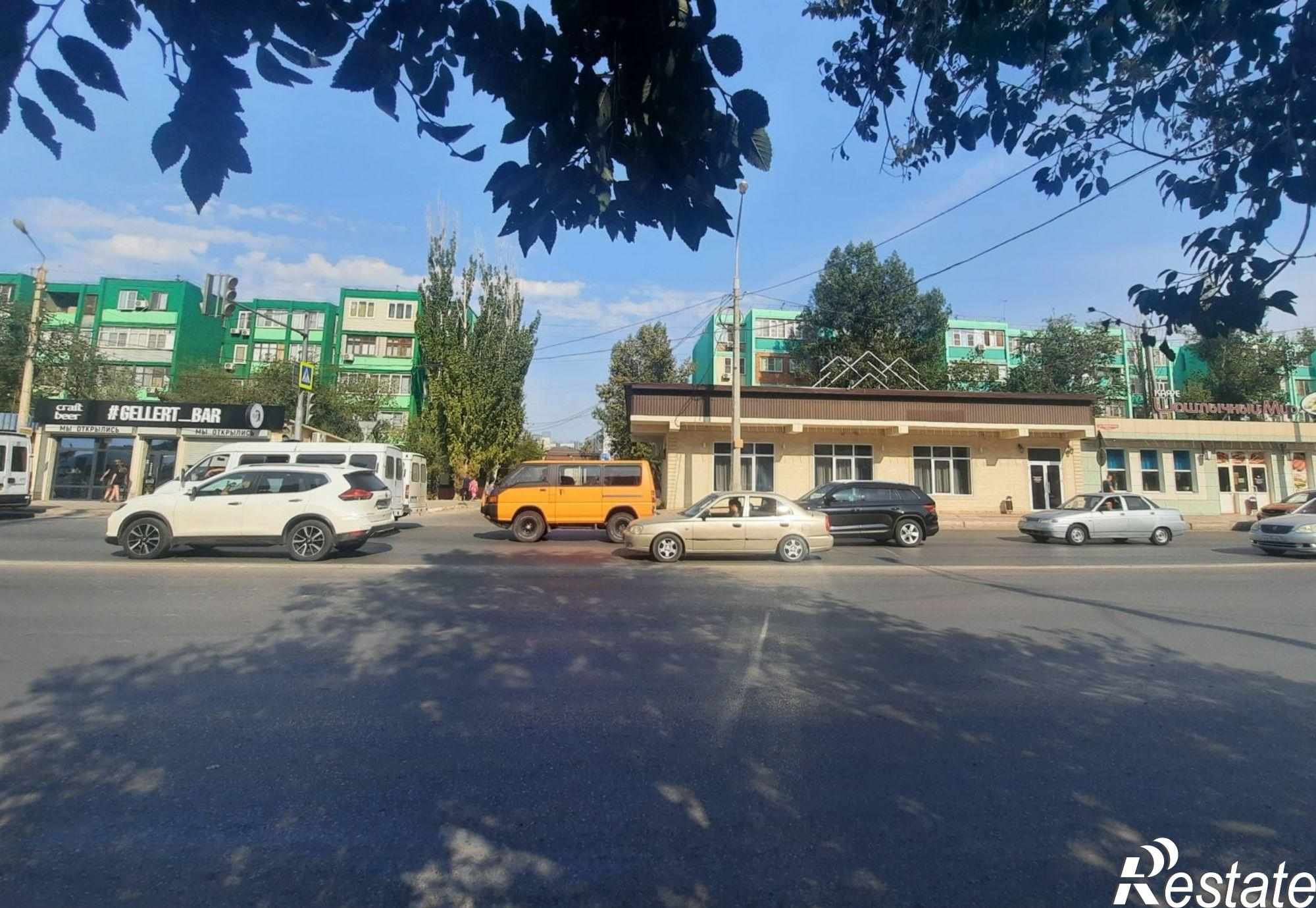 Сдать торговое помещение за 105 000 рублей на г. Астрахань, Советский район, ул. Кубанская, 31 Б