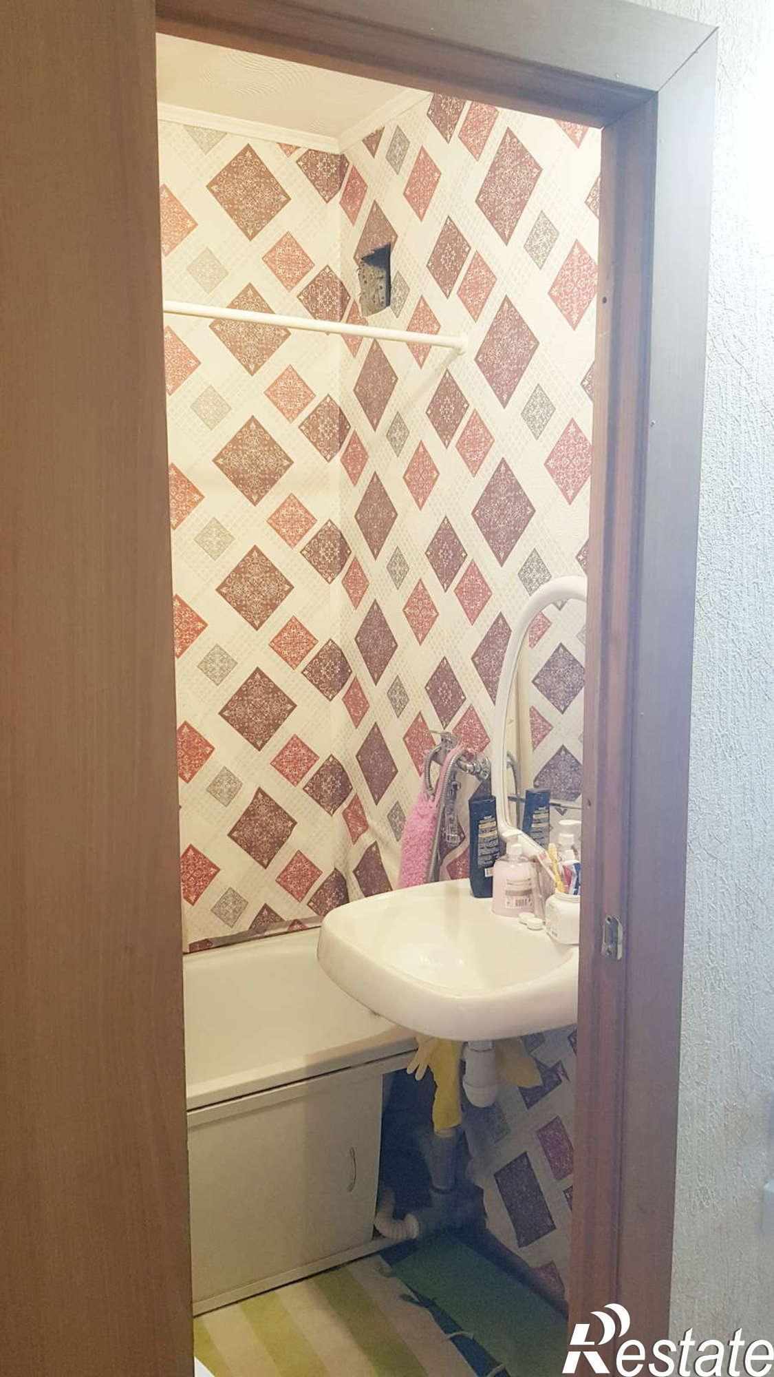 Купить квартиру за 3 850 000 рублей на Есенина улица, 58