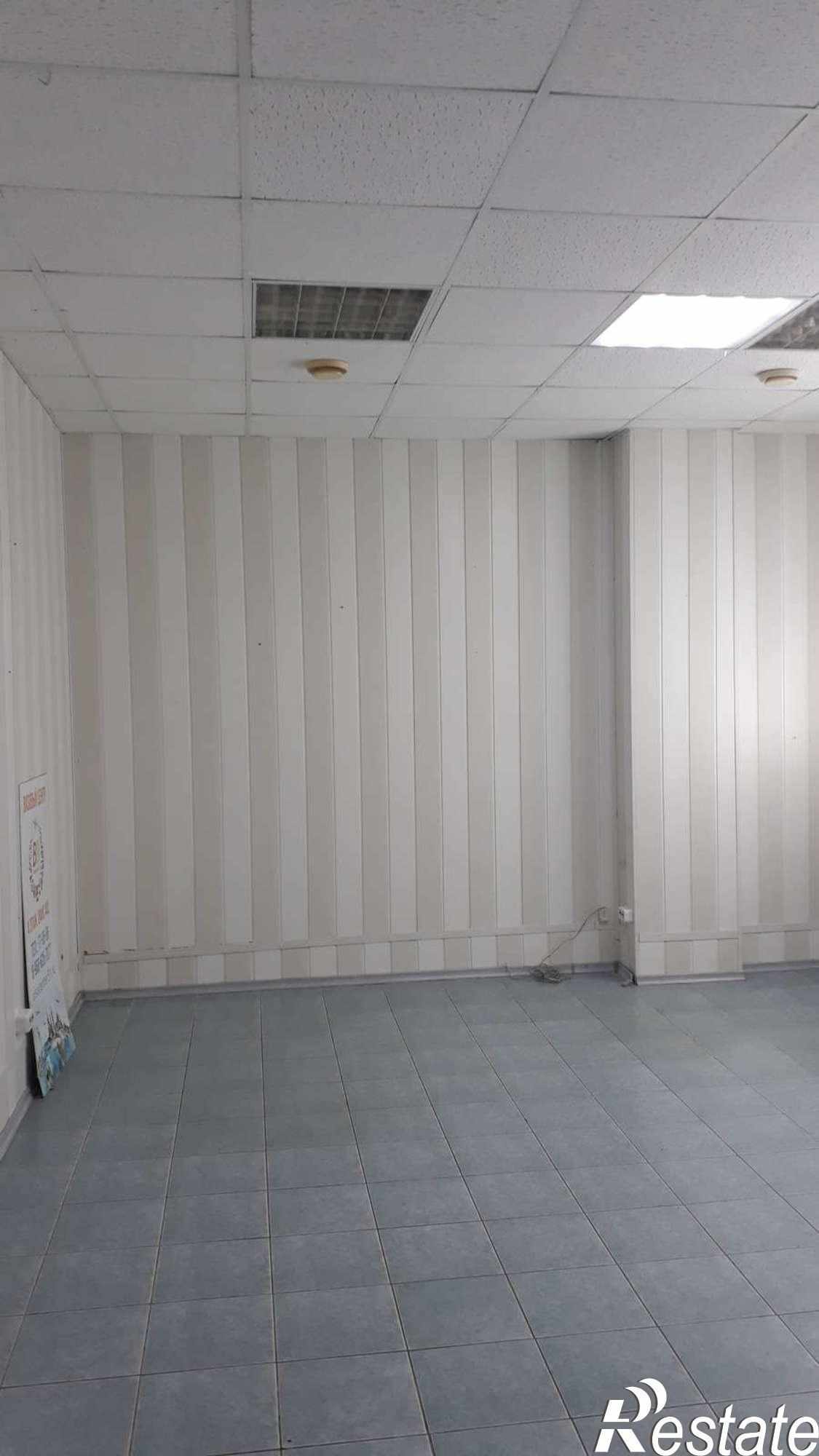 Купить офис, помещение под офис за 2 400 000 рублей на Свято-Троицкий бульвар, 17