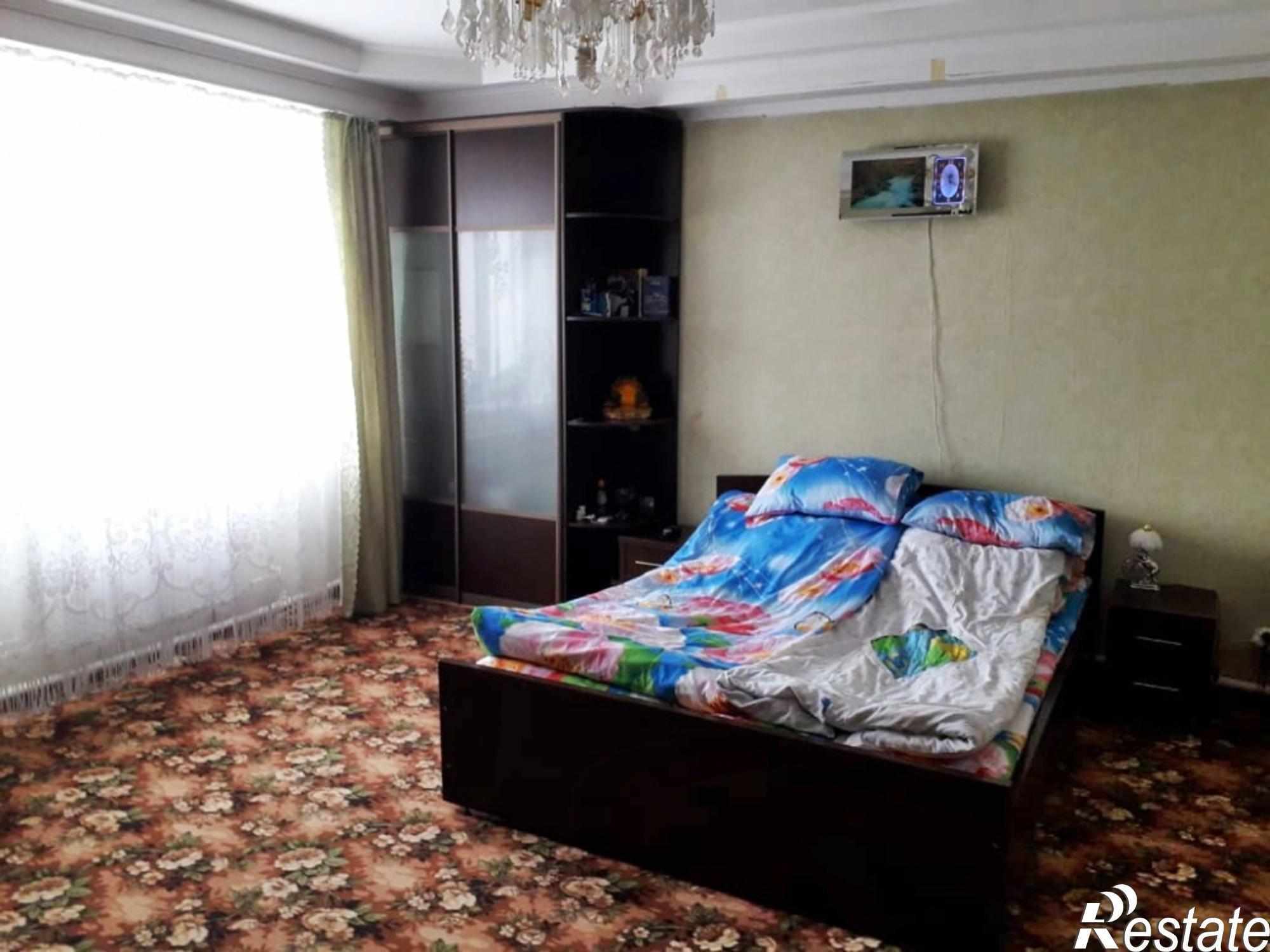 Купить дачу, дом, коттедж за 9 800 000 рублей на ул. Есенина