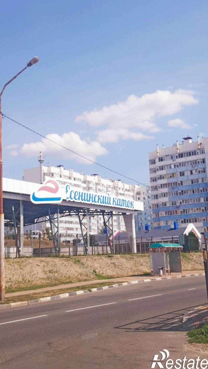 1-комн квартира Есенина улица, 58