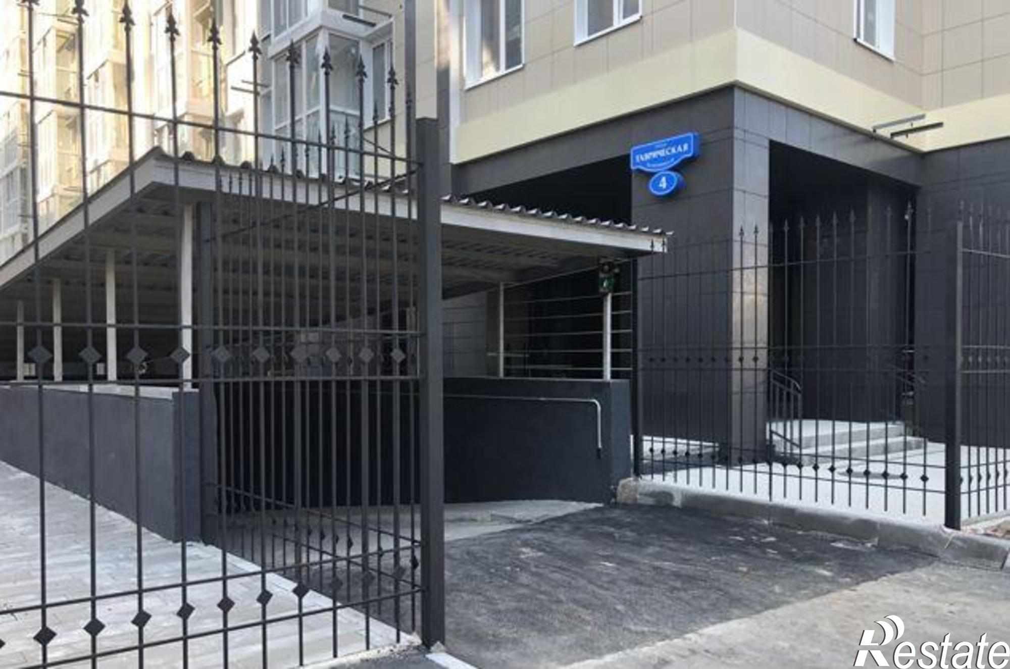 Купить квартиру за 3 570 000 рублей на Таврическая улица, 4