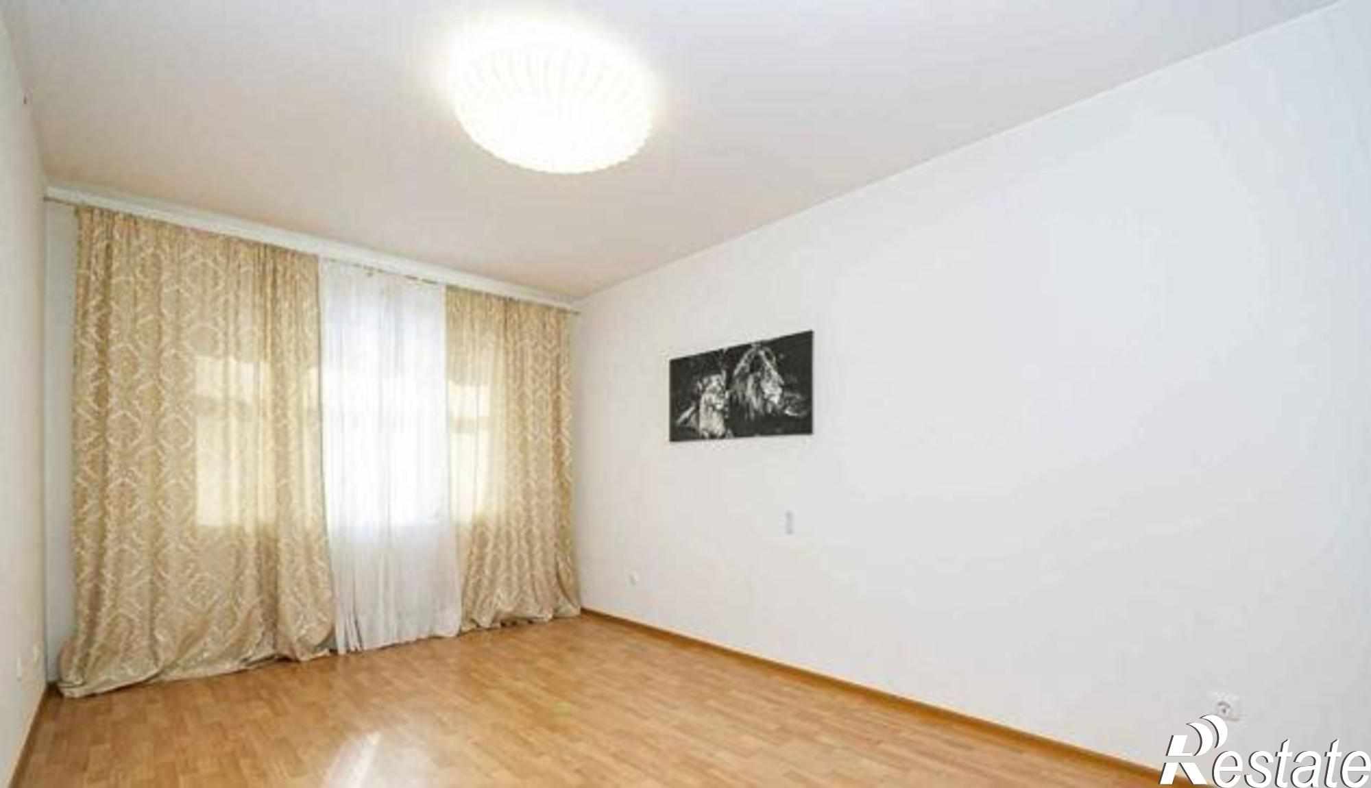 Купить квартиру за 3 850 000 рублей на улица Жмайлова, 4Г