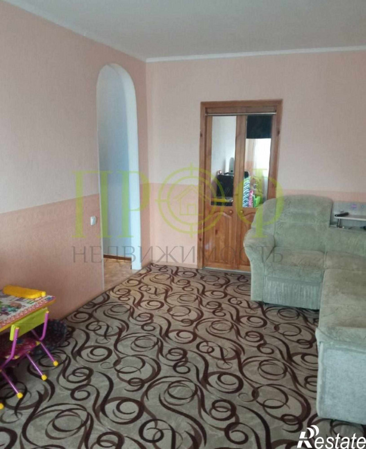 2-комн квартира б-р Строителей,25в