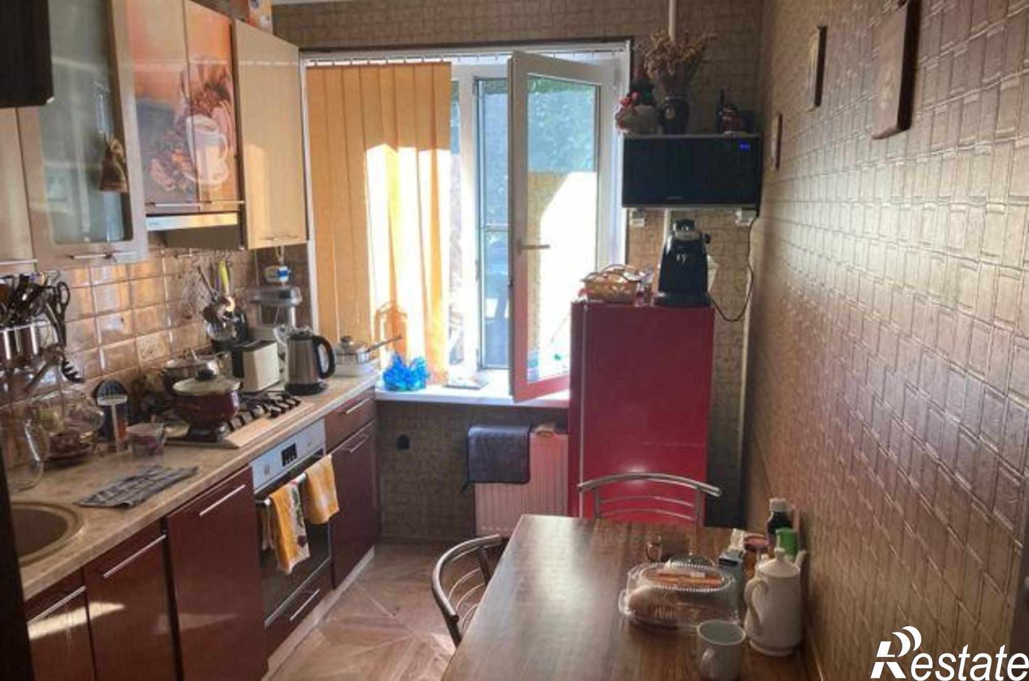 Купить квартиру за 3 380 000 рублей на проспект Сельмаш, 8