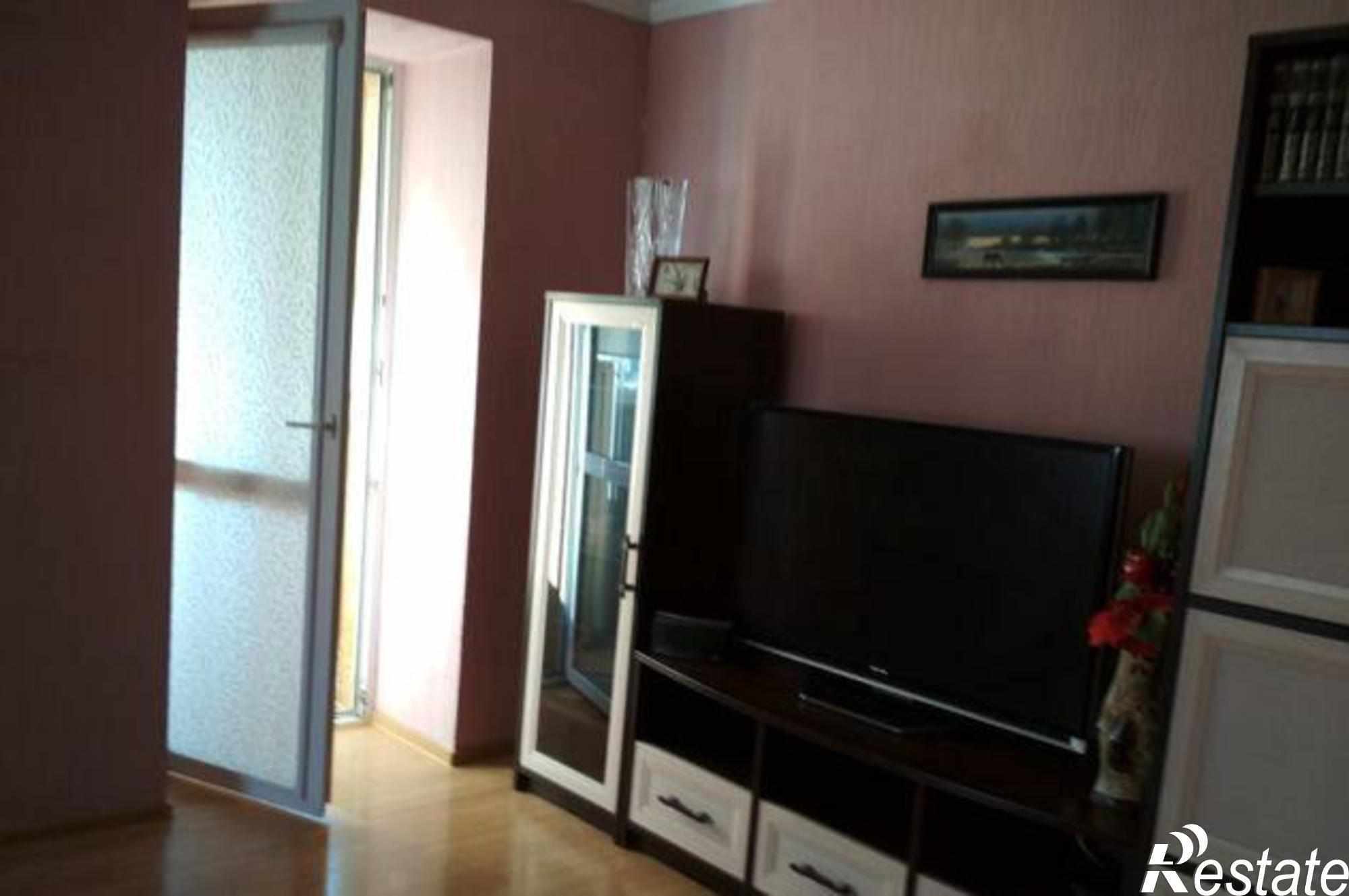 Купить квартиру за 5 640 000 рублей на улица Зорге, 33/5