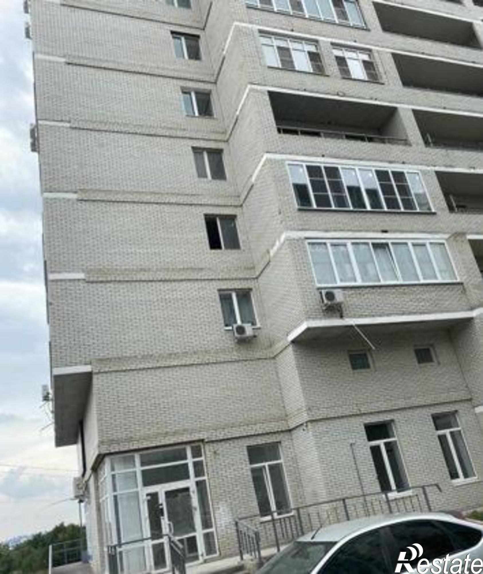 Купить квартиру за 3 570 000 рублей на бульвар Комарова, 16/5