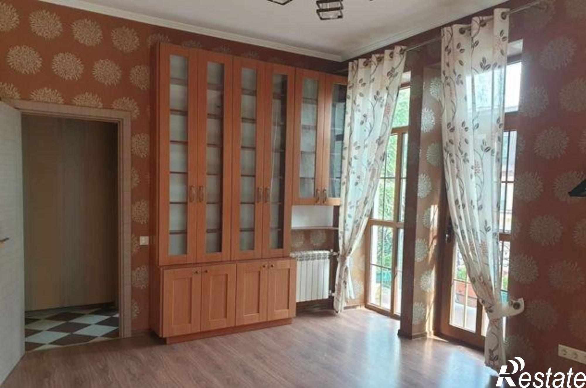 Купить квартиру за 6 200 000 рублей на Соборный переулок, 45