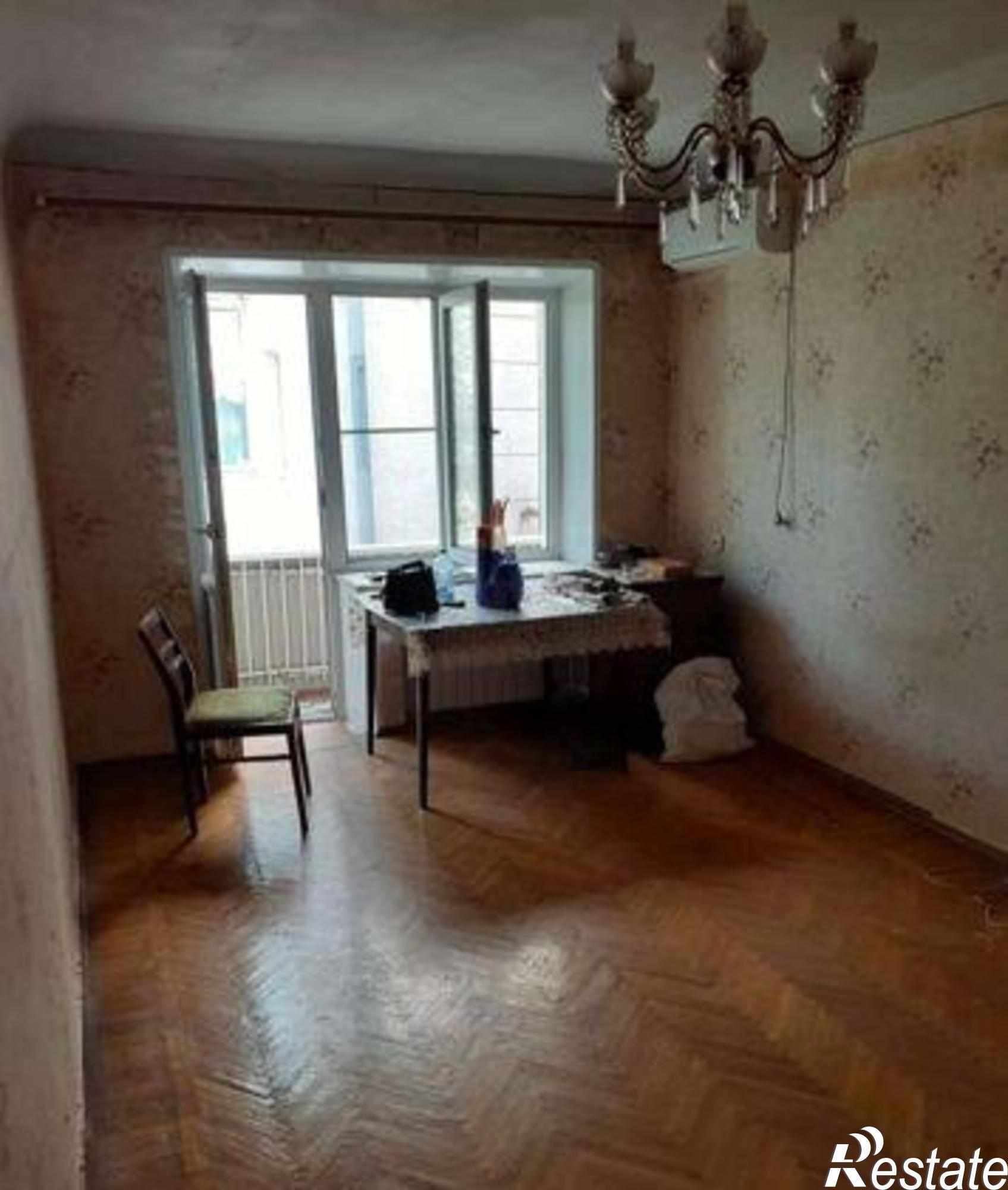 Купить квартиру за 3 850 000 рублей на Халтуринский переулок, 63