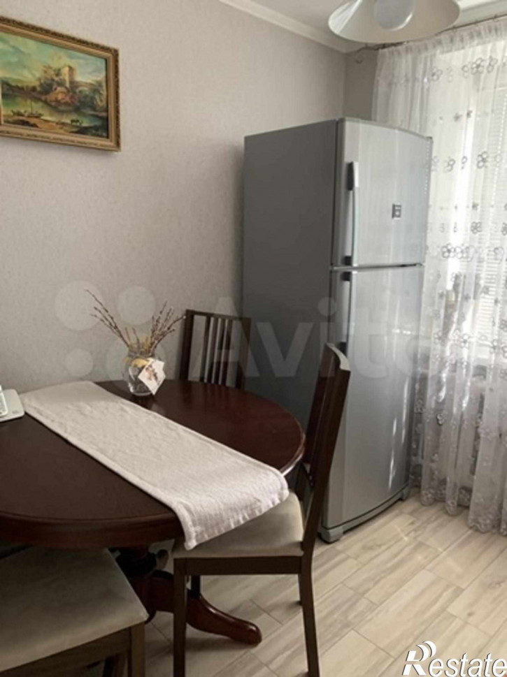 3-комн квартира Луначарского улица, 101
