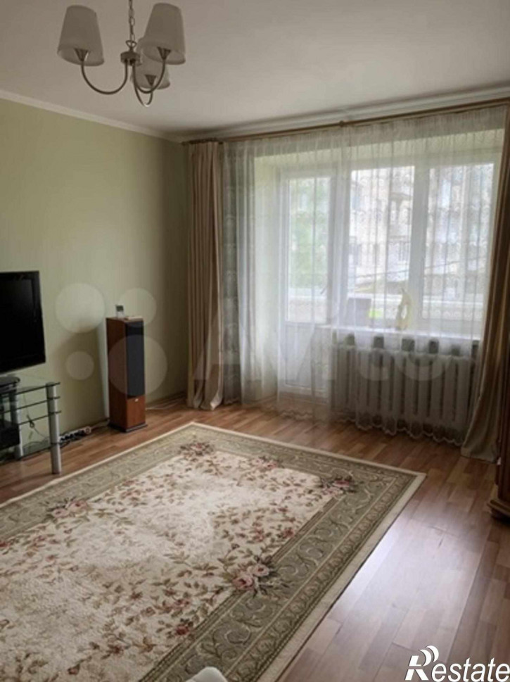 3-комн квартира Луначарского улица, 101