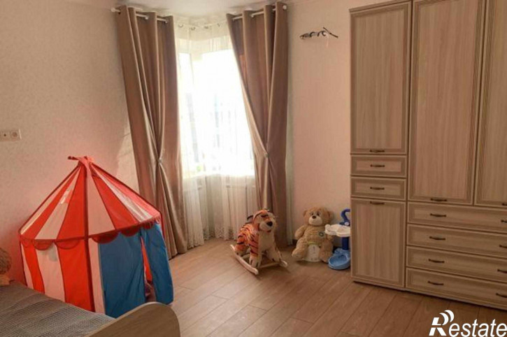 3-комн квартира улица Вересаева, 103/4