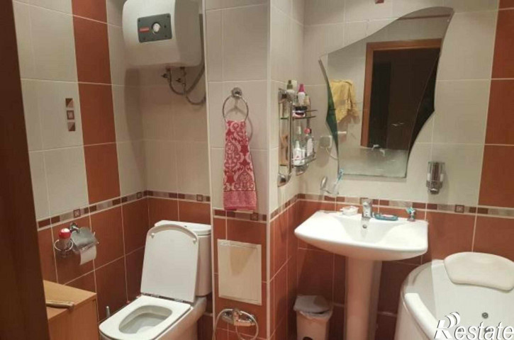 2-комн квартира улица Миронова, 4А
