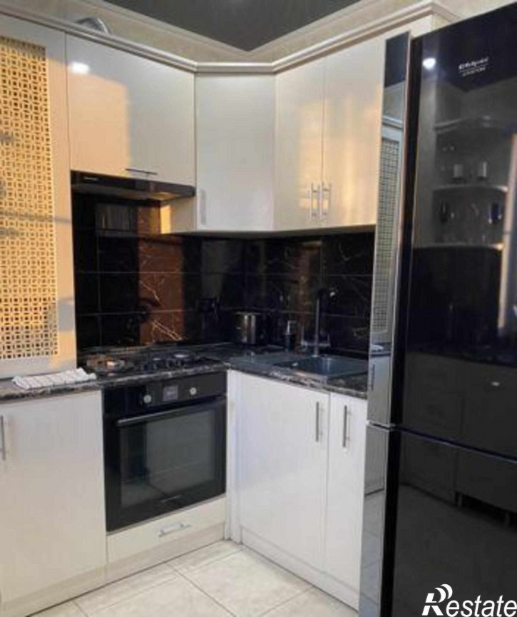 3-комн квартира Кавказский переулок, 12