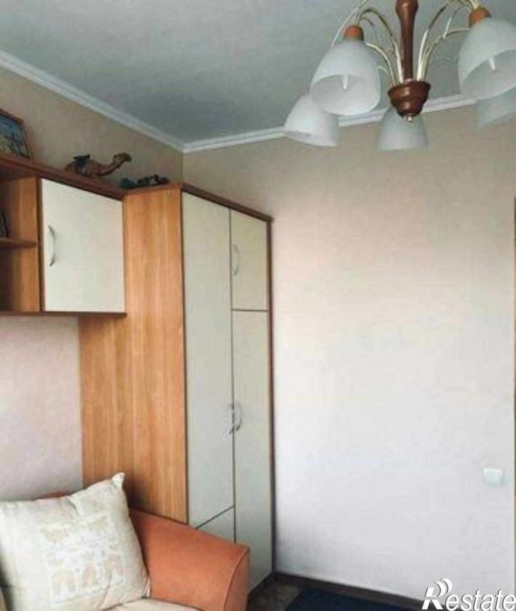 3-комн квартира проспект Королёва, 18
