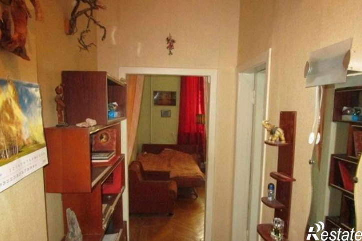 2-комн квартира улица Серафимовича, 40