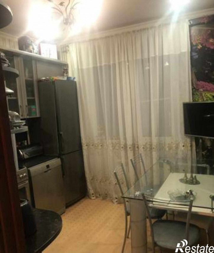 2-комн квартира улица Малиновского, 70