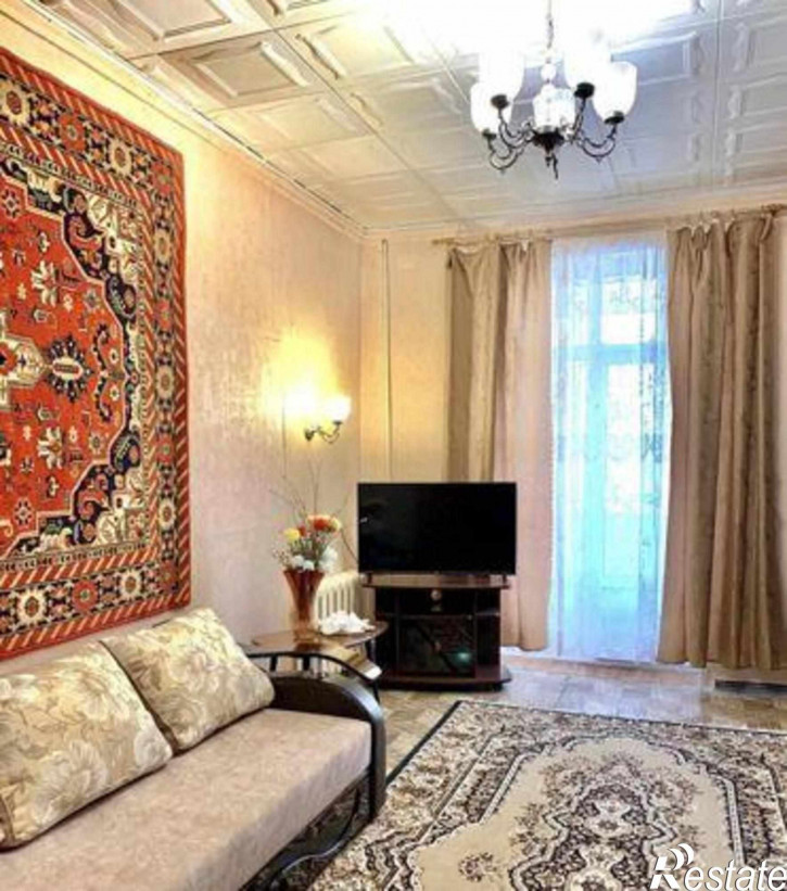 3-комн квартира улица Страны Советов, 14