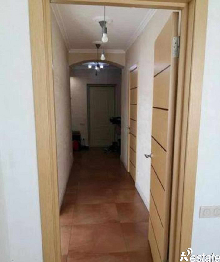 3-комн квартира переулок Островского, 100