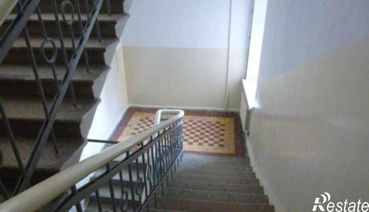 2-комн квартира улица Серафимовича, 40