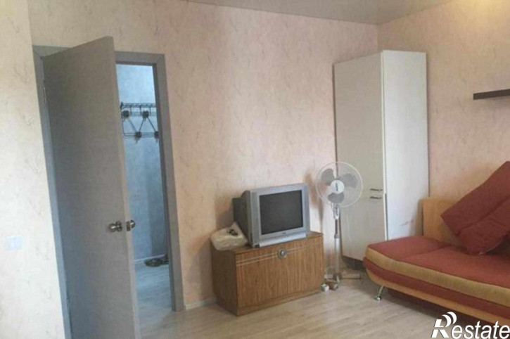 2-комн квартира 4-я Семейная улица, 3