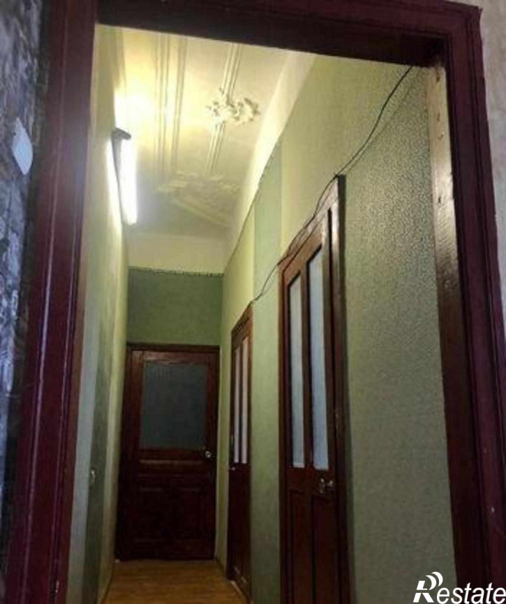 4-комн квартира улица Станиславского, 65
