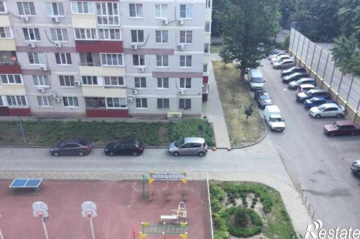 2-комн квартира улица 1-й Конной Армии, 37В