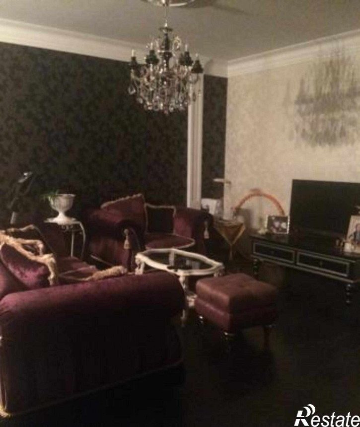 3-комн квартира улица Текучёва, 244