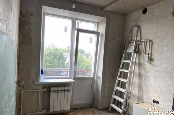 3-комн квартира улица Профинтерна, 11