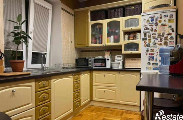 4-комн квартира Ворошиловский проспект, 52/61