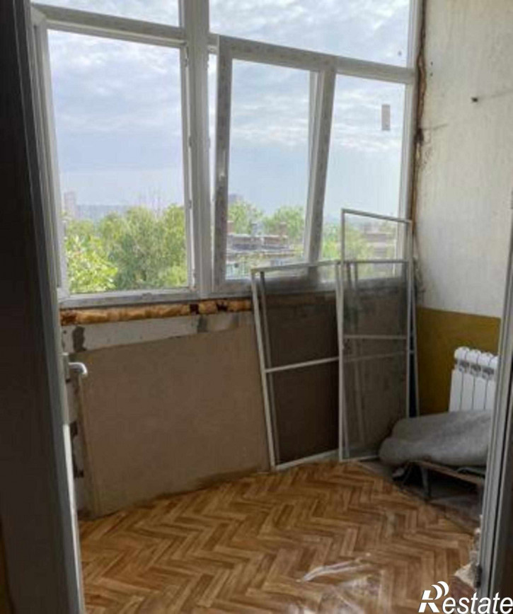 3-комн квартира улица Профинтерна, 11