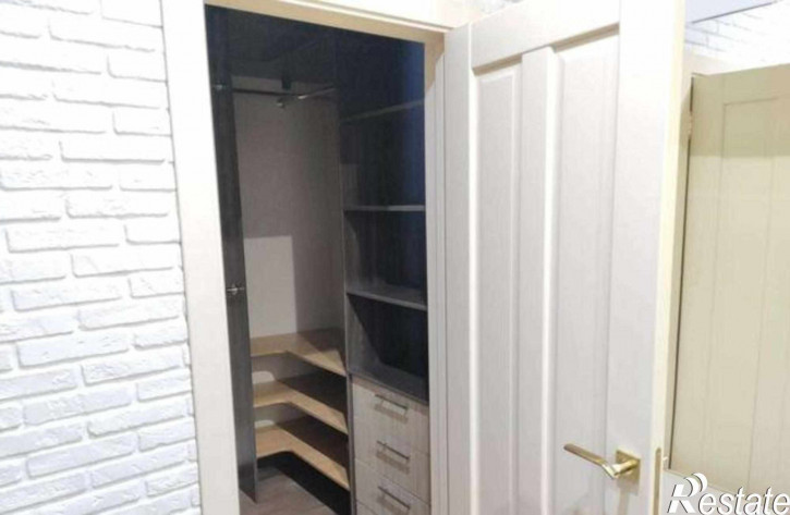 2-комн квартира улица Пацаева, 16/1