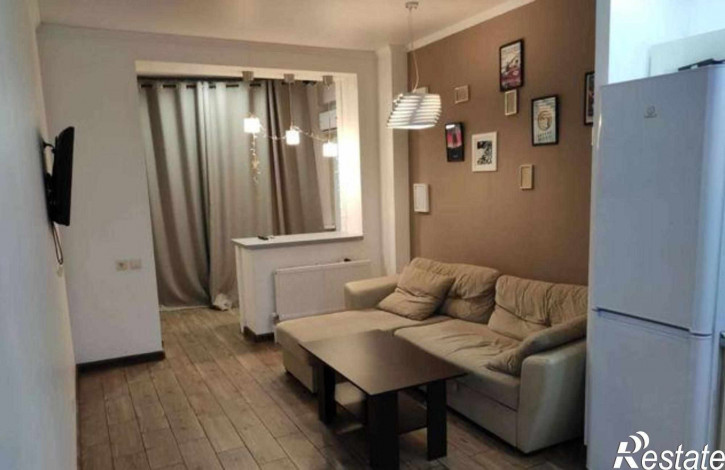 2-комн квартира улица Пацаева, 16/1
