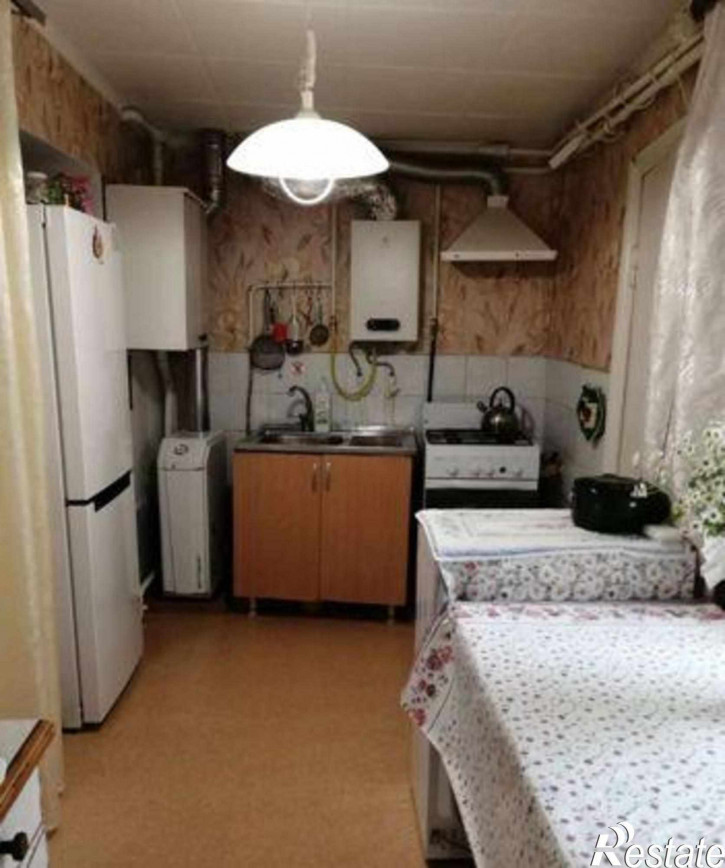 3-комн квартира улица Гусева, 44