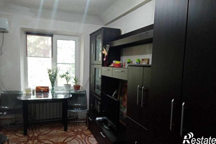 3-комн квартира улица Оганова, 15