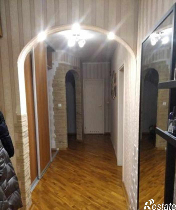 3-комн квартира улица Кривоноса, 5