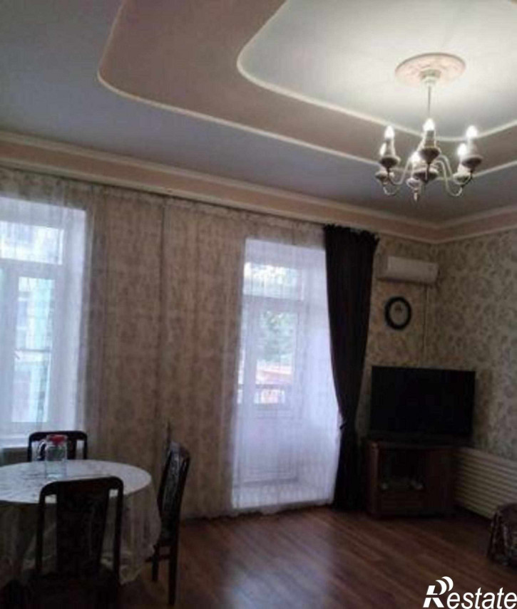 4-комн квартира Грибоедовский переулок, 64