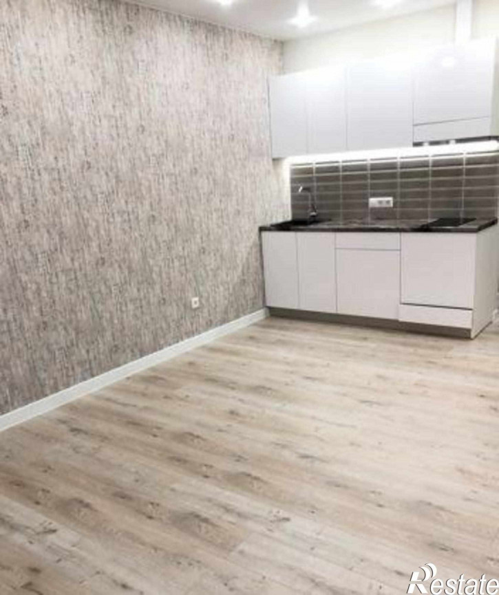 2-комн квартира Творческая улица, 9