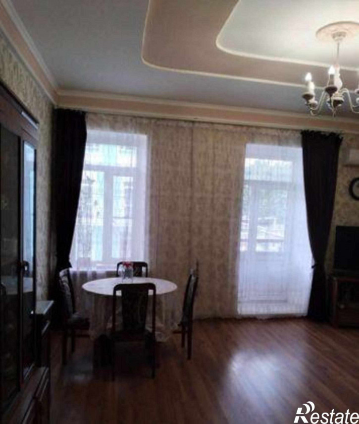 4-комн квартира Грибоедовский переулок, 64