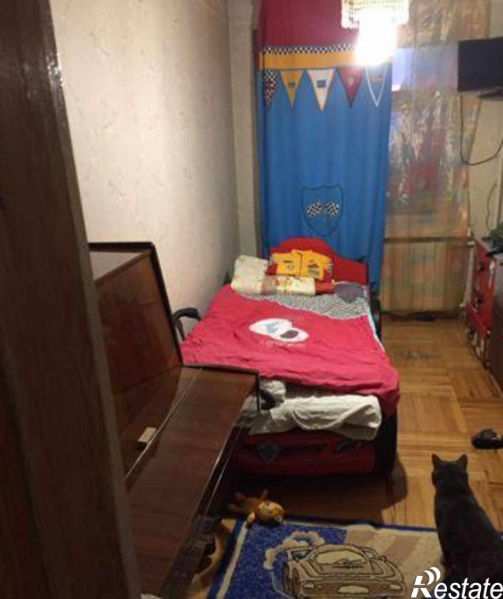 4-комн квартира Жлобинский переулок, 25