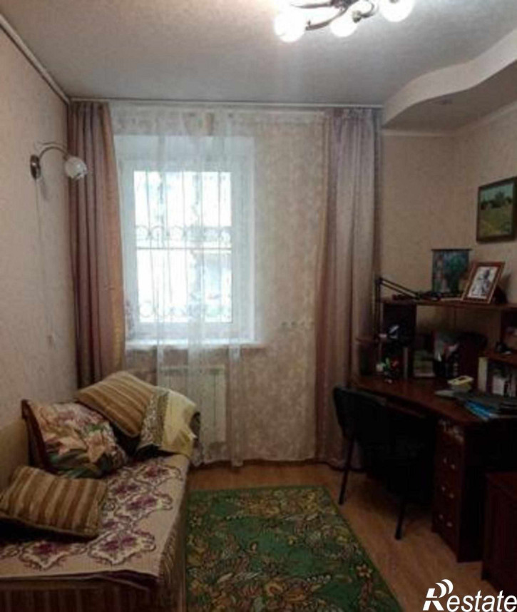 4-комн квартира Университетский переулок, 35